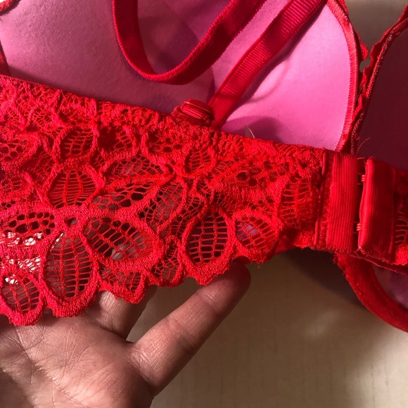 Pink Victoria’s Secret Date Super Push Underwire Bra. Size 36C - Picture 5 of 9